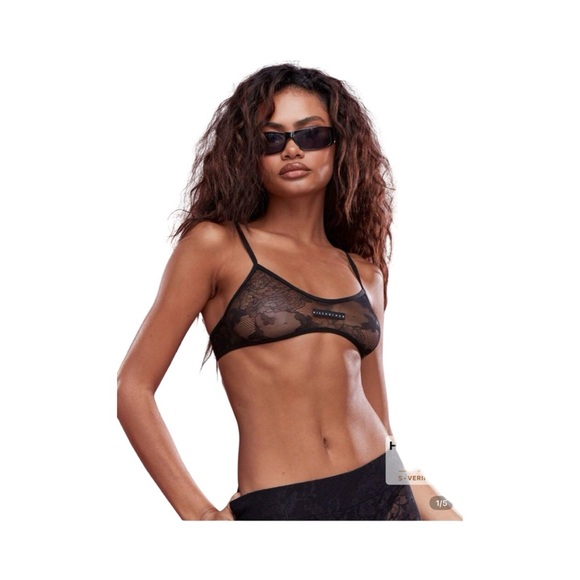 Set 2-piece Black Lace Bralette and Skirt - Picture 5 of 8